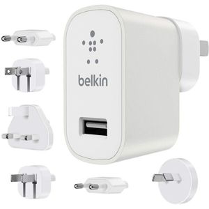 Belkin Travel Kit cestovní síťová nabíječka s adaptéry 2,4A bílá