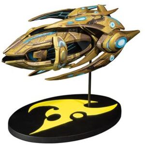 Figurka Dark Horse - Starcraft Replica Golden Age Protoss Ship (Limited Edition)